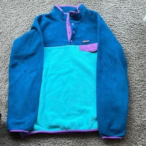 Women’s XL blue Patagonia fleece